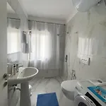 Central City Apartment Tirana Apartamento *