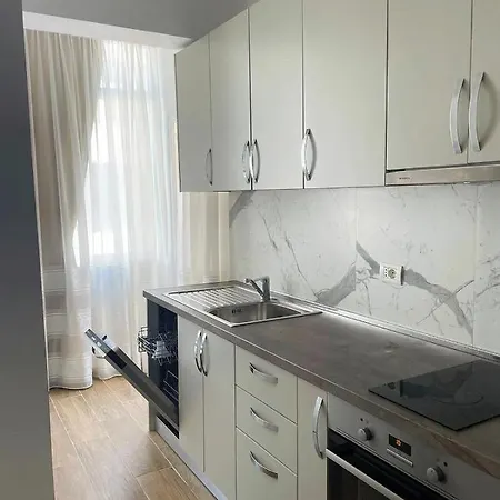 Central City Apartment Tirana * 地拉那
